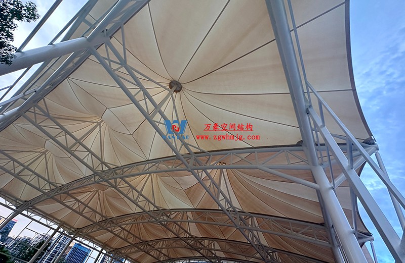 球場膜結構有哪些魅力可吸引你? 球場膜結構有哪些魅力可吸引你?