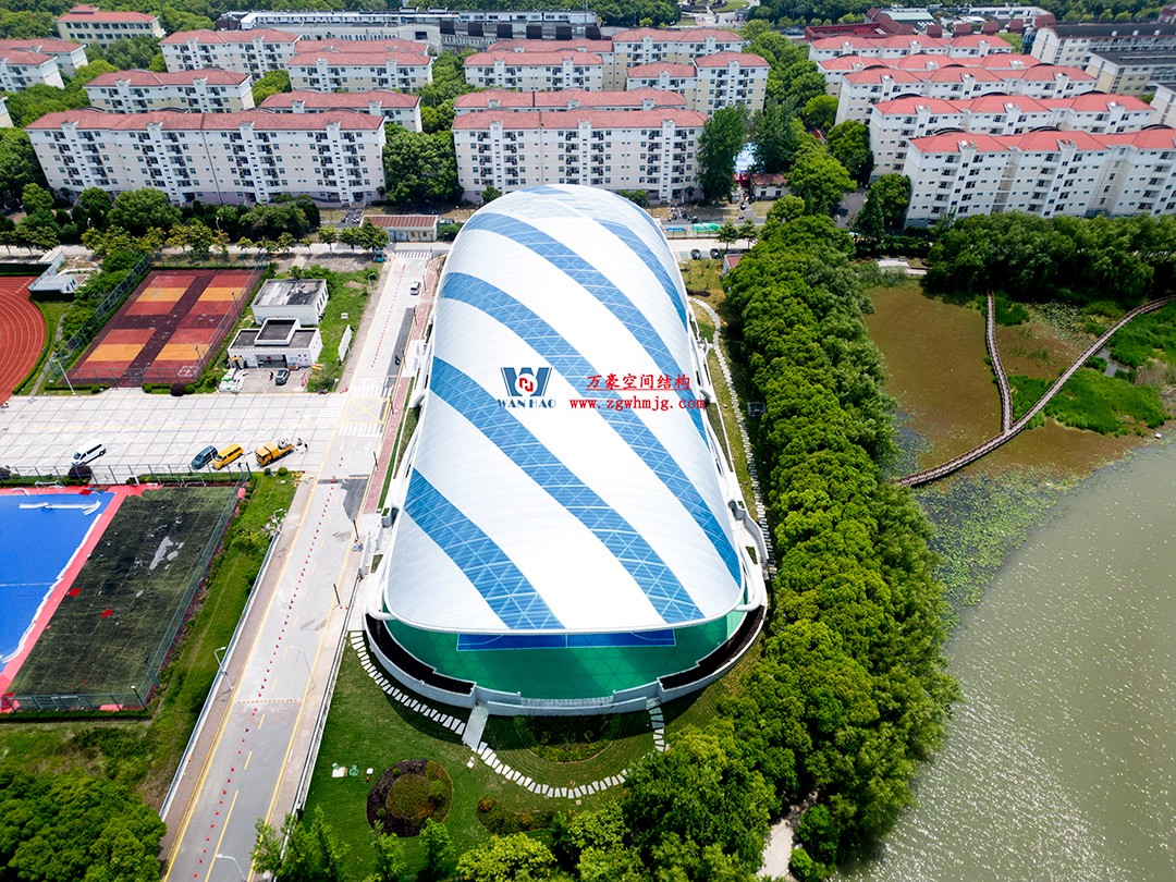 帆影碧波|風雨操場上的ETFE膜結構穹頂